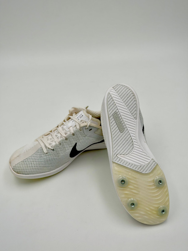 میخی استقامت nike zoom rival distance
