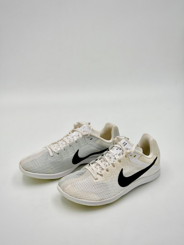 میخی استقامت nike zoom rival distance