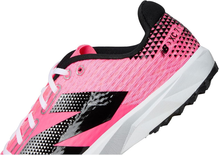 میخی استقامت NEW BALANCE FUELCELL XC7 V5