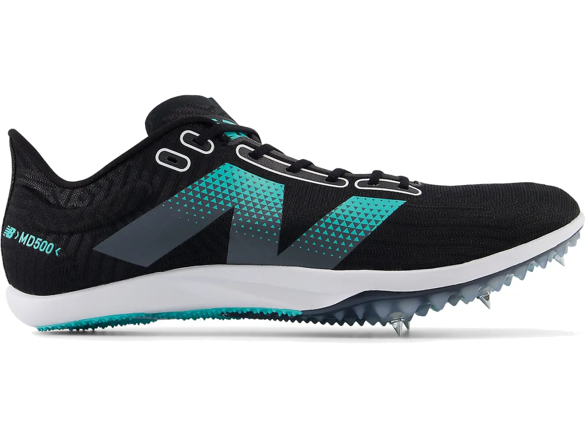 New Balance FuelCell MD500 v9